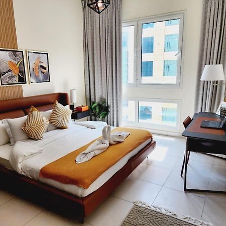 Lovely 1-Bedroom Apartment In The Heart Of Dubai Marina Екстер'єр фото