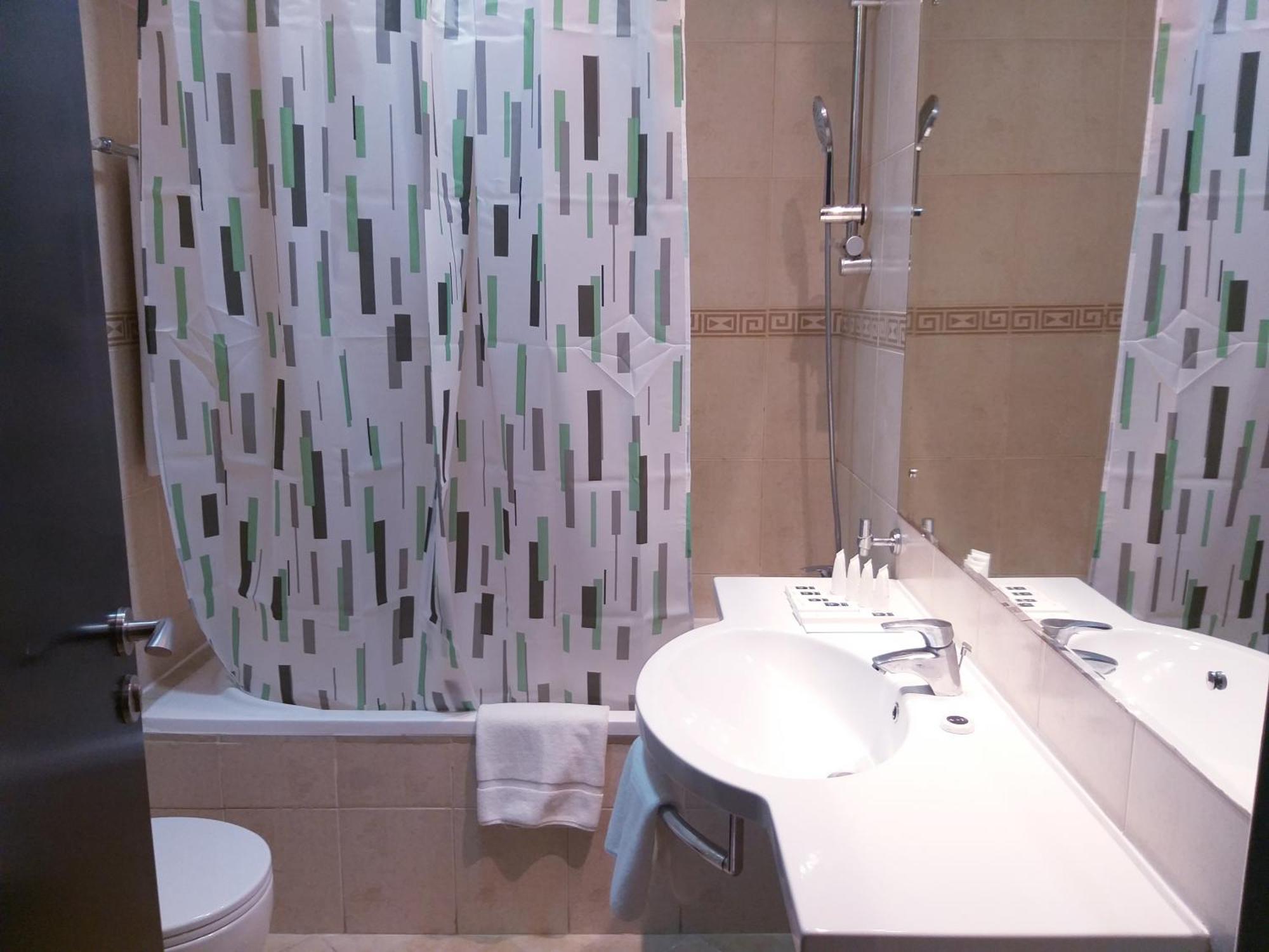 Lovely 1-Bedroom Apartment In The Heart Of Dubai Marina Екстер'єр фото