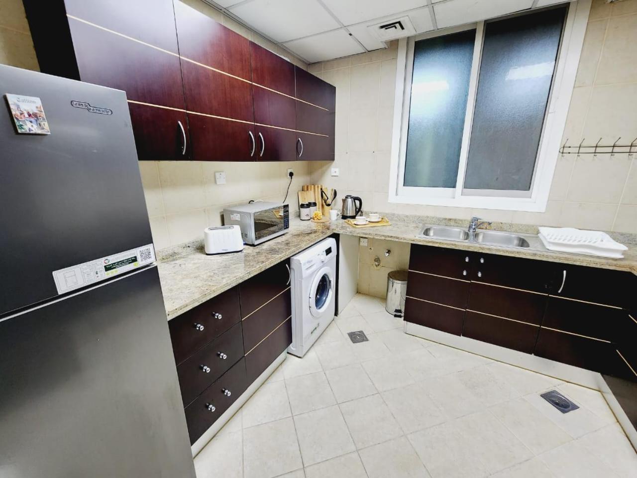 Lovely 1-Bedroom Apartment In The Heart Of Dubai Marina Екстер'єр фото